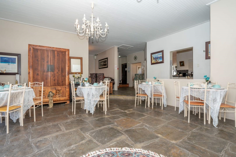 8 Bedroom Property for Sale in Country Club Western Cape